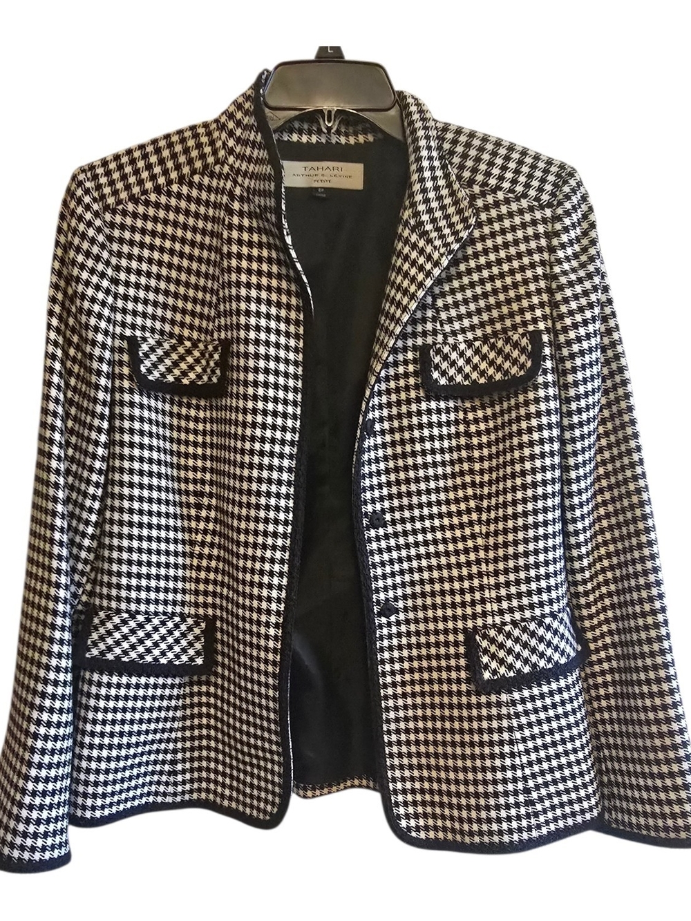 Tahari Arthur S. Levine Petite Houndstooth Blazer in size 8P